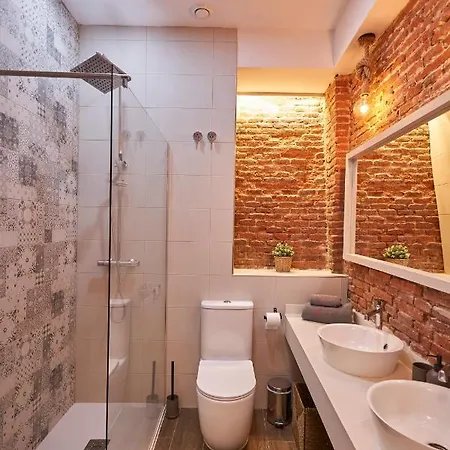 Plaza Chueca Apartment Madrid Exterior photo